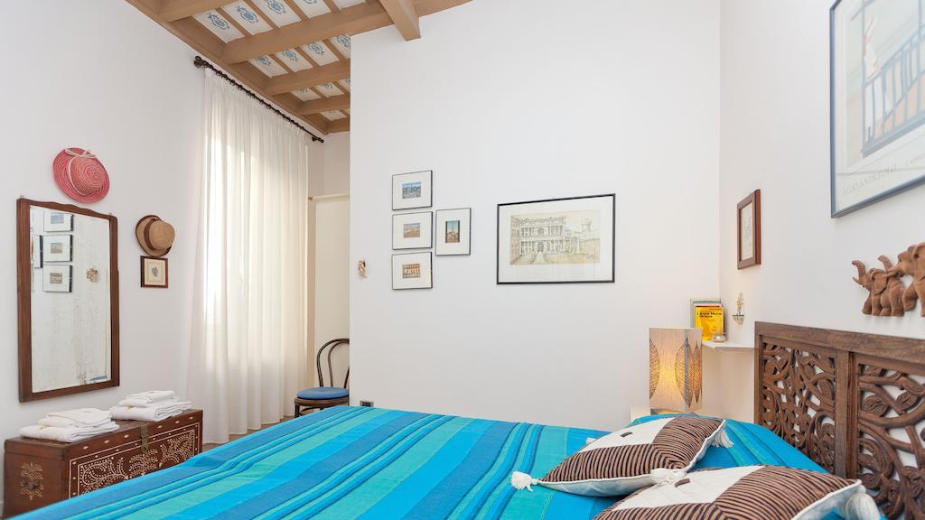 Monti Apartment Roma Rom bilde
